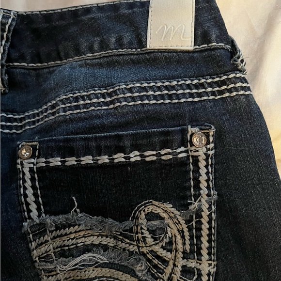 Maurice Capris - Picture 5 of 5